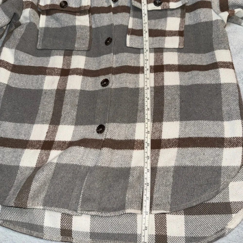 Women’s Plaid Button-Up Shacket Size XL